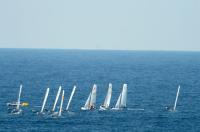 El tiempo acompaño al comienzo de la Regata de la Autoridad Portuaria de Santander para el 49er y el Nacra 17.