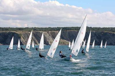 El Trofeo Artea- Escuela de Vela José Luis de Ugarte cumplió con éxito su 25º aniversario El Trofeo Artea- Escuela de Vela José Luis de Ugarte cumplió con éxito su 25º aniversario