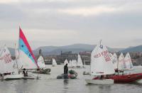 El Trofeo Azqueta completó su primera jornada con mucho viento