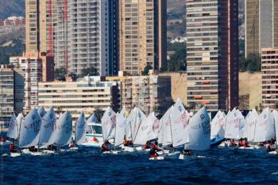El valenciano Sergi López aumenta su ventaja en el ranking Optimist B de la FVCV El valenciano Sergi López aumenta su ventaja en el ranking Optimist B de la FVCV