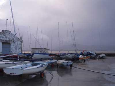 El viento del Sur dejo amarrada la flota Snipe santanderina El viento del Sur dejo amarrada la flota Snipe santanderina