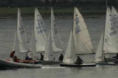 El viento faltó a la cita con el Trofeo Posada del Mar de snipe El viento faltó a la cita con el Trofeo Posada del Mar de snipe