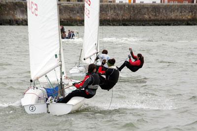 El XIII Trofeo José Luis Azqueta se desarrolla bajo la lluvia en su primera jornada