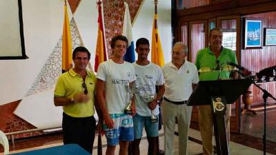 ELÍAS ARETZ y HELENIO HOYOS no dan tregua en la Copa de Canarias de 4.20 ELÍAS ARETZ y HELENIO HOYOS no dan tregua en la Copa de Canarias de 4.20