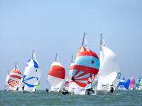 En marcha el mundial de Flying Dutchman en aguas de la bahía gaditana