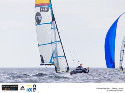 España luchará por las medallas en el Campeonato de Europa de 49er España luchará por las medallas en el Campeonato de Europa de 49er