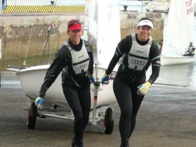 Frenético y permanente entrenamiento de las figuras internacionales que participan en la XII Semana Olímpia Canaria de Vela Frenético y permanente entrenamiento de las figuras internacionales que participan en la XII Semana Olímpia Canaria de Vela
