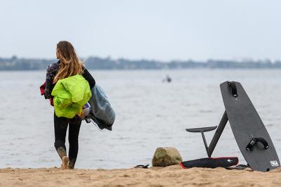 Gisela Pulido y Alex Climent en el Europeo Mixto de Formula Kite