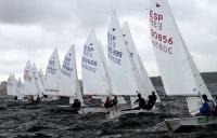 Gran emoción tras la segunda jornada del campeonato Juvenil de la clase Snipe en la que la climatología marco las diferencias