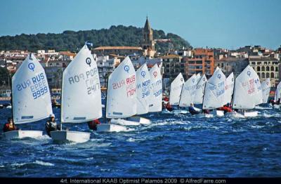Gran éxito de participación en la regata internacional de Optimist - Vila Palamós 2009 Gran éxito de participación en la regata internacional de Optimist - Vila Palamós 2009
