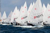 Isidro Codoñer en Laser 4.7 y José Vicente Gutiérrez en Radial, vencedores del Trofeo RCN Torrevieja