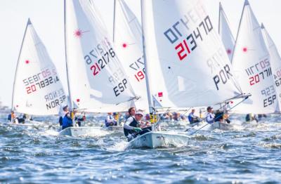 Jordi Lladó y Cristina Pujol acarician el título Nacional de Laser Radial Jordi Lladó y Cristina Pujol acarician el título Nacional de Laser Radial