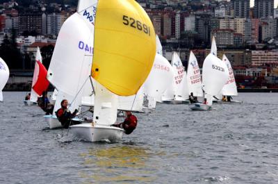 Jornada en blanco en la segunda del Caixanova de 420. Sin cambios en la clasficación. Jornada en blanco en la segunda del Caixanova de 420. Sin cambios en la clasficación.