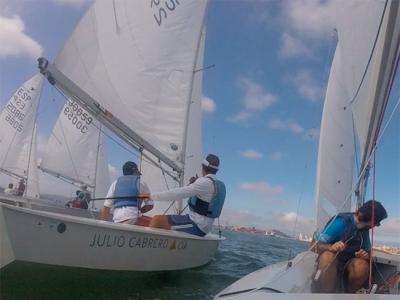 Julio Cabrero & Cía. y Chiqui IV se repartieron las victorias en la segunda tirada del trofeo “La Posada del Mar” de snipe Julio Cabrero & Cía. y Chiqui IV se repartieron las victorias en la segunda tirada del trofeo “La Posada del Mar” de snipe