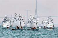 La 46ª Semana Náutica de El Puerto de Santa María entrega sus primeros trofeos