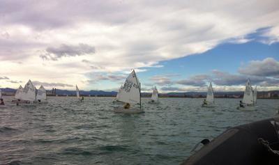 La 69ª Regata Magdalena se estrena con vientos fuertes en Castellón La 69ª Regata Magdalena se estrena con vientos fuertes en Castellón