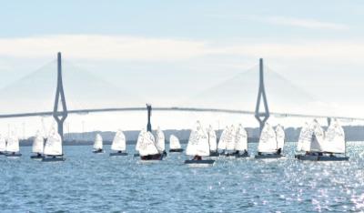 La bahía de Cádiz acoge este fin de semana el 32º Campeonato de Andalucía de Equipos de Clubes