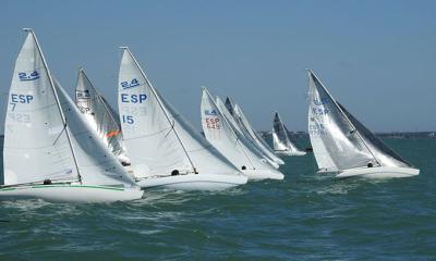 La bahía de Cádiz se muestra generosa en los primeros compases del nacional de Vela Adaptada La bahía de Cádiz se muestra generosa en los primeros compases del nacional de Vela Adaptada