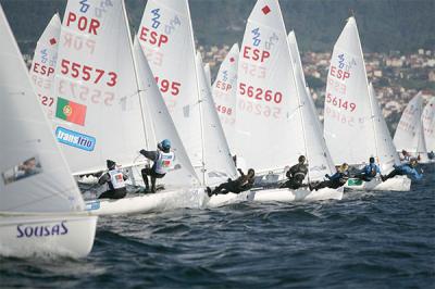 La flota del Mediterráneo manda en la ría viguesa tras una magnífica primera jornada del Campeonato de España de 420 La flota del Mediterráneo manda en la ría viguesa tras una magnífica primera jornada del Campeonato de España de 420