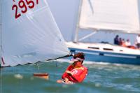 La mejor flota española de Optimist se juega el Nacional por Equipos en la Bahía de Campoamor