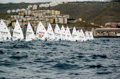 La Regata de Carnaval congrega este fin de semana a la floy y nata de la clase Laser internacional como antesala del Europeo La Regata de Carnaval congrega este fin de semana a la floy y nata de la clase Laser internacional como antesala del Europeo