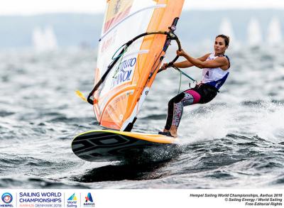 La RFEV designa a Blanca Manchón para representar al windsurf femenino español en Tokio 2020