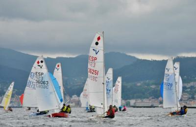 Los actuales campeones del Mundo de vaurien Zampacavallo y Francés retoman el mando Los actuales campeones del Mundo de vaurien Zampacavallo y Francés retoman el mando