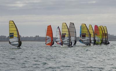 Los anfitriones mandan a una jornada para el final de la XIV Regata de Año Nuevo Los anfitriones mandan a una jornada para el final de la XIV Regata de Año Nuevo