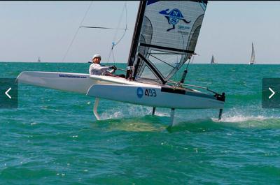Los catamaranes se lucen en la bahía gaditana Los catamaranes se lucen en la bahía gaditana