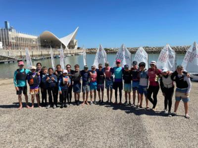 Los equipos andaluces preparan los nacionales en el Centro Especializado de Tecnificación Deportiva de Vela Bahía de Cádiz. Los equipos andaluces preparan los nacionales en el Centro Especializado de Tecnificación Deportiva de Vela Bahía de Cádiz.