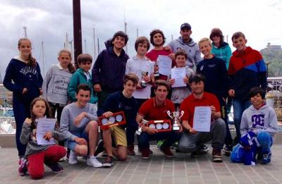 Los regatistas del Marítimo copan los primeros puestos de Optimist y Laser en los Campeonatos de Euskadi y en la Liga Vasca