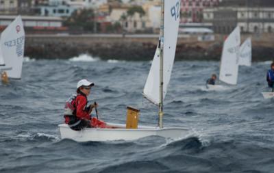 Luis Cabrera, lejos del ‘top ten’ tras el penúltimo día del Mundial de Optimist  