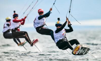 Maeder y Nolot pasan a lo grande a la Medal Series del Europeo de Formula Kite