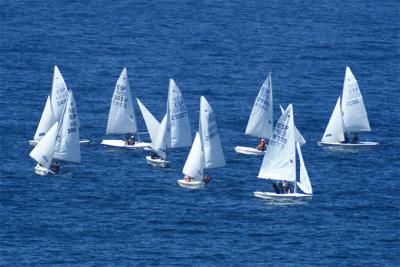 Magnifica jornada de viento para el final del II trofeo internacional Ciudad de Santander (Snipe) Magnifica jornada de viento para el final del II trofeo internacional Ciudad de Santander (Snipe)