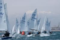 Manu Hens y Alexandre Tinoco mandan en el Gran Trofeo Valencia de Snipe