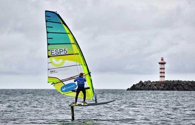 Marina Alabau, subcampeona del mundo de windsurf con foil
