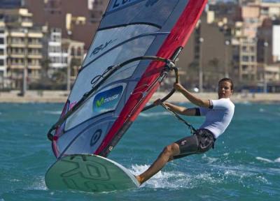 Marina Alabau se coloca segunda del Europeo a falta de tres pruebas Marina Alabau se coloca segunda del Europeo a falta de tres pruebas