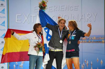 Marina Alabau se cuelga el bronce en el Mundial de Perth Marina Alabau se cuelga el bronce en el Mundial de Perth