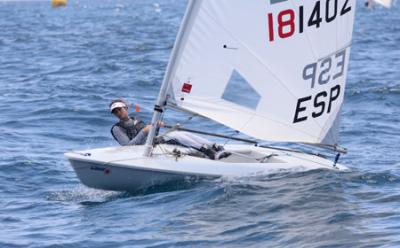 Martina Reino sigue entre las mejores sub 17 del Europeo juvenil de Láser Radial Martina Reino sigue entre las mejores sub 17 del Europeo juvenil de Láser Radial