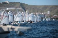 María Perelló comienza liderando el XXXIII Trofeo AECIO de Optimist