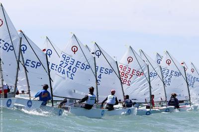 María Perelló y Pol Núñez, campeones de la Copa de España de Optimist María Perelló y Pol Núñez, campeones de la Copa de España de Optimist