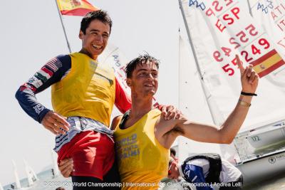 Mateu y De Maqua (Absoluto) y Kerkezou/Gioannouli (Femenino), campeones del mundo de 420 Mateu y De Maqua (Absoluto) y Kerkezou/Gioannouli (Femenino), campeones del mundo de 420