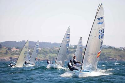 Miguel Fernández Vasco repite como campeón gallego de “FINN” Miguel Fernández Vasco repite como campeón gallego de “FINN”