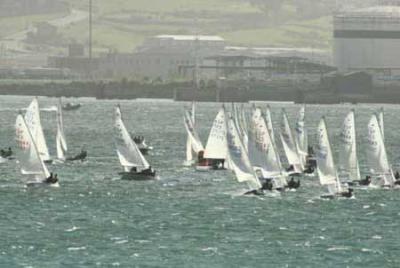 Mowgli de Fran Palacio y Cristina Osset/Pablo Diaz  se lleva el 8 Gran premio Gijon de snipe