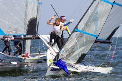 Mª Cantero y Ana Hernández alcanzan el podio en el Mundial juvenil de 49er FX a falta de una jornada Mª Cantero y Ana Hernández alcanzan el podio en el Mundial juvenil de 49er FX a falta de una jornada