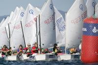Más de 100 chavales se hacen a la mar en el Trofeo Caixa Galicia de Aguete