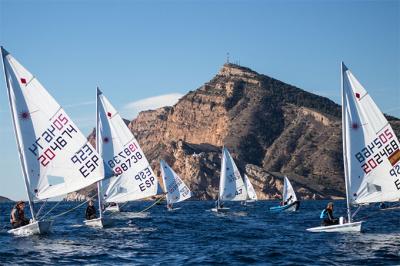 Más de 100 regatistas inauguran en Altea el calendario autonómico de vela ligera 2019 Más de 100 regatistas inauguran en Altea el calendario autonómico de vela ligera 2019