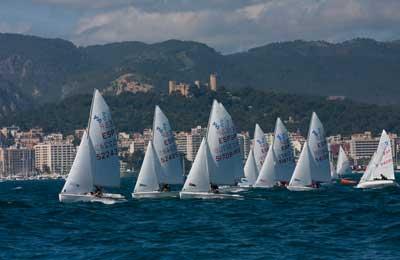 Más de 150 regatistas participaron en el Trofeo Pro Rigging del Real Club Náutico de Palma Más de 150 regatistas participaron en el Trofeo Pro Rigging del Real Club Náutico de Palma