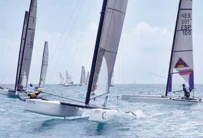 Máxima emoción en el Trofeo nacional y autonómico Akuarela, del Club de Regatas Pobla Marina Máxima emoción en el Trofeo nacional y autonómico Akuarela, del Club de Regatas Pobla Marina