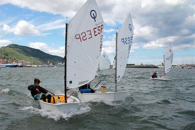 Nueva victoria del equipo de vela ligera del RCMA-RSC en el Trofeo EKP de San Sebastián Nueva victoria del equipo de vela ligera del RCMA-RSC en el Trofeo EKP de San Sebastián